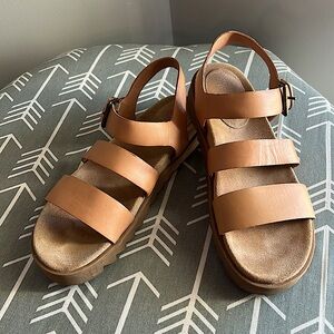 MADEWELL Ladies size 9.5 Addie Sandal in Desert Camel